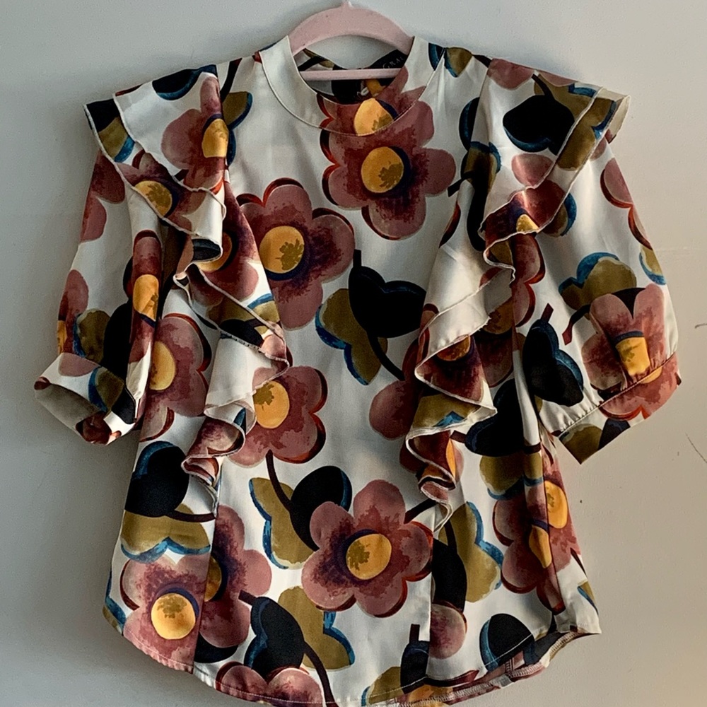 Beautiful blouse!!! Multi color
